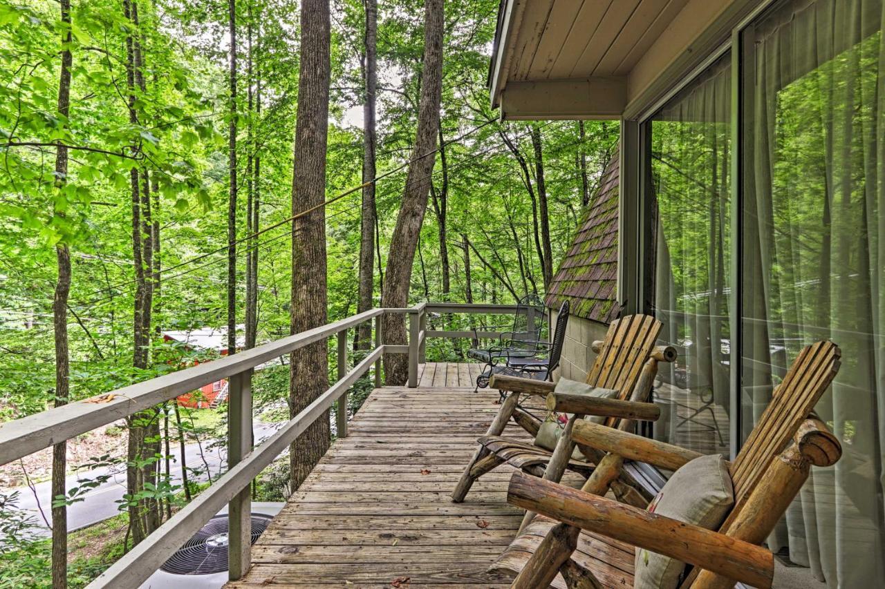 Snuggle Inn In The Heart Of Chalet Village! Gatlinburg Eksteriør billede