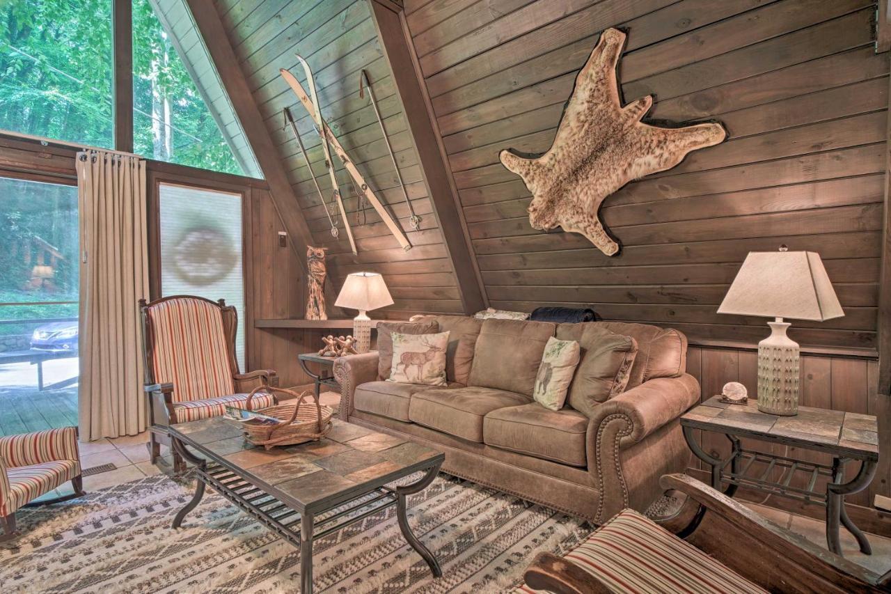 Snuggle Inn In The Heart Of Chalet Village! Gatlinburg Eksteriør billede