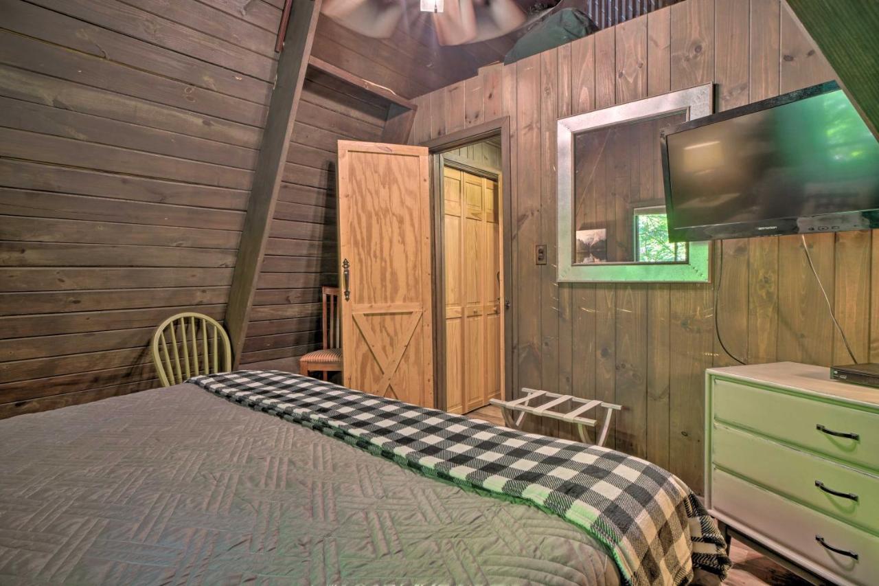 Snuggle Inn In The Heart Of Chalet Village! Gatlinburg Eksteriør billede