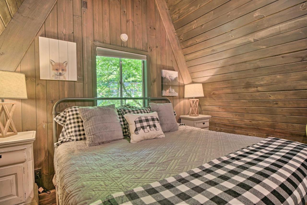 Snuggle Inn In The Heart Of Chalet Village! Gatlinburg Eksteriør billede