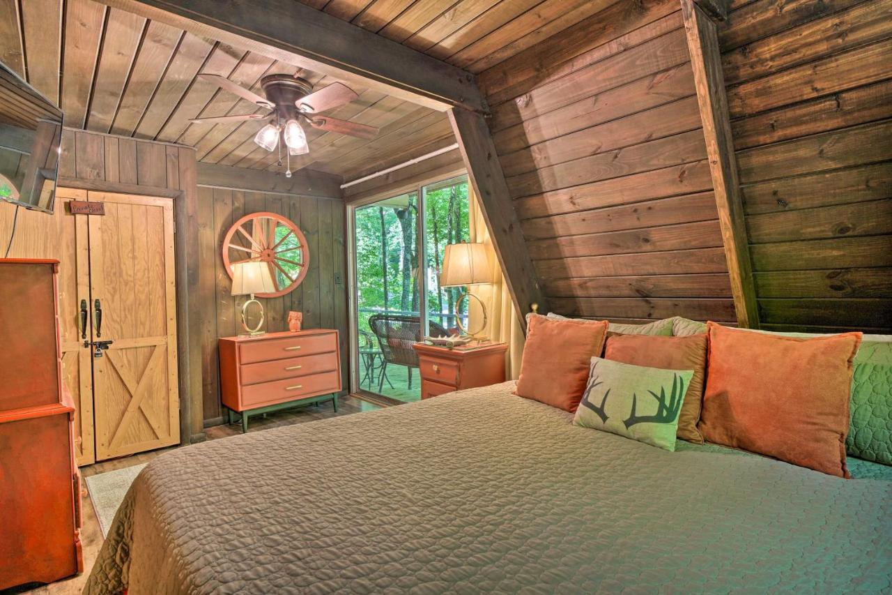 Snuggle Inn In The Heart Of Chalet Village! Gatlinburg Eksteriør billede